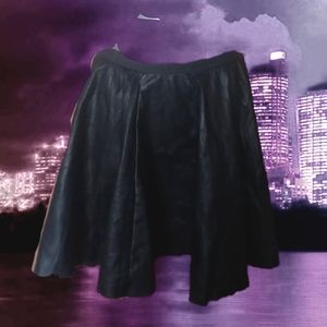 Vegan Leather Bethany Mota Skirt M Black